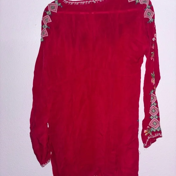 Johnny was Embroidered Pink Women's Top M - Picture 5 of 6
